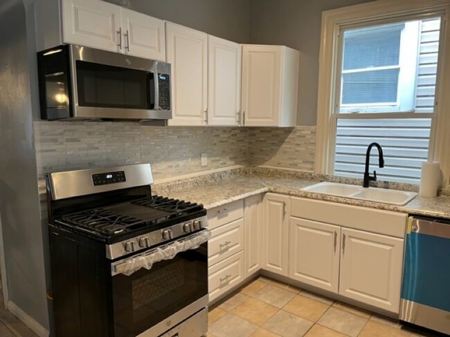 Foto del edificio - 7927 S Burnham Ave