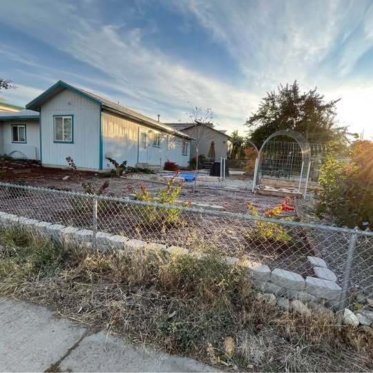 Foto del edificio - 1701 E Boone Ave