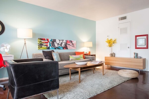 Spanish Trails Apartments Austin, TX