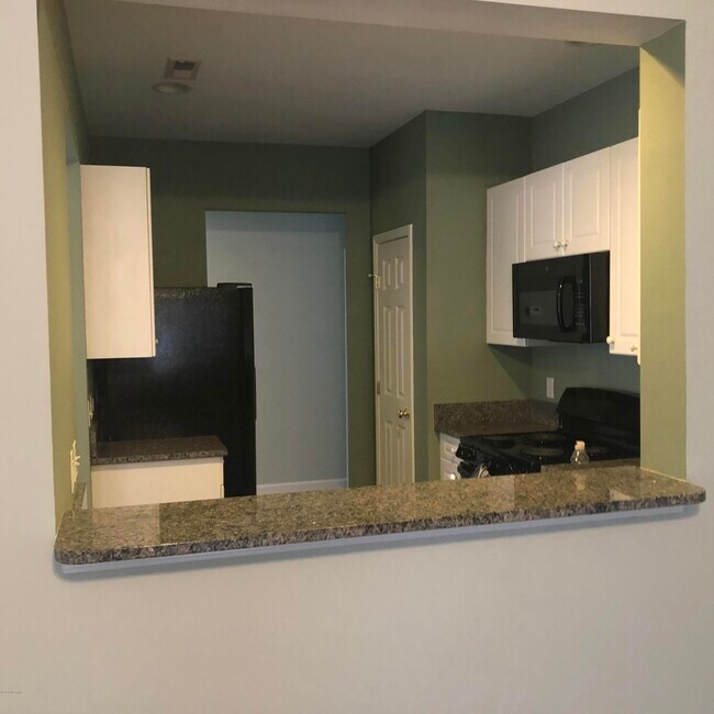 Building Photo - 736 Indica Ct