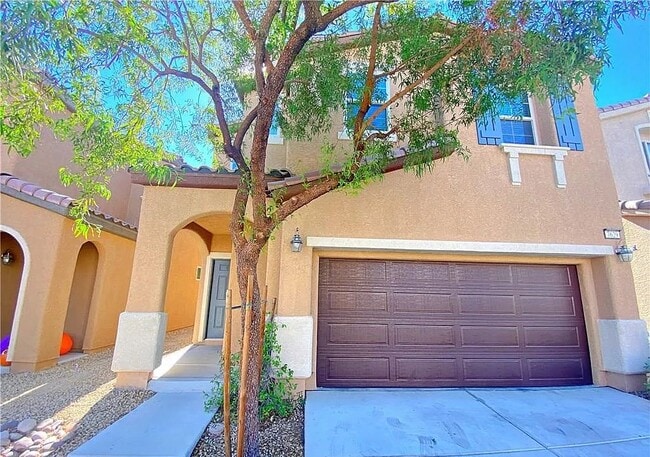 Building Photo - 7629 Jasmine Falls Dr