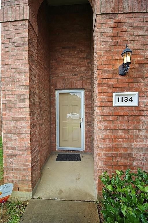 Building Photo - 1134 Jamie Dr