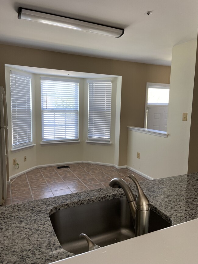 Building Photo - 212 Mulberry Ridge Ct