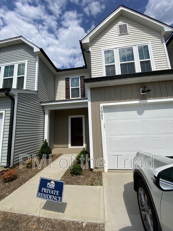 Building Photo - 3005 Mackay Pointe Ln