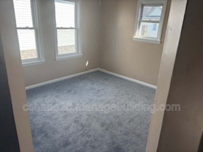 Foto del edificio - 322 W Merchant St