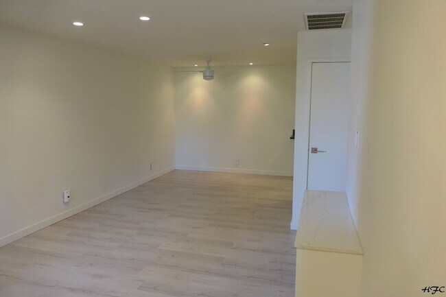 Foto del edificio - Palm Springs Villas Exclusive, unfurnished