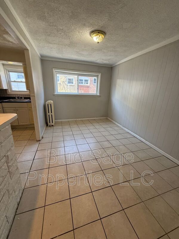 Foto del edificio - 7139 Greenwood Ave