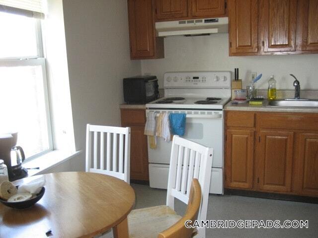 Foto del edificio - 122 Berkshire St