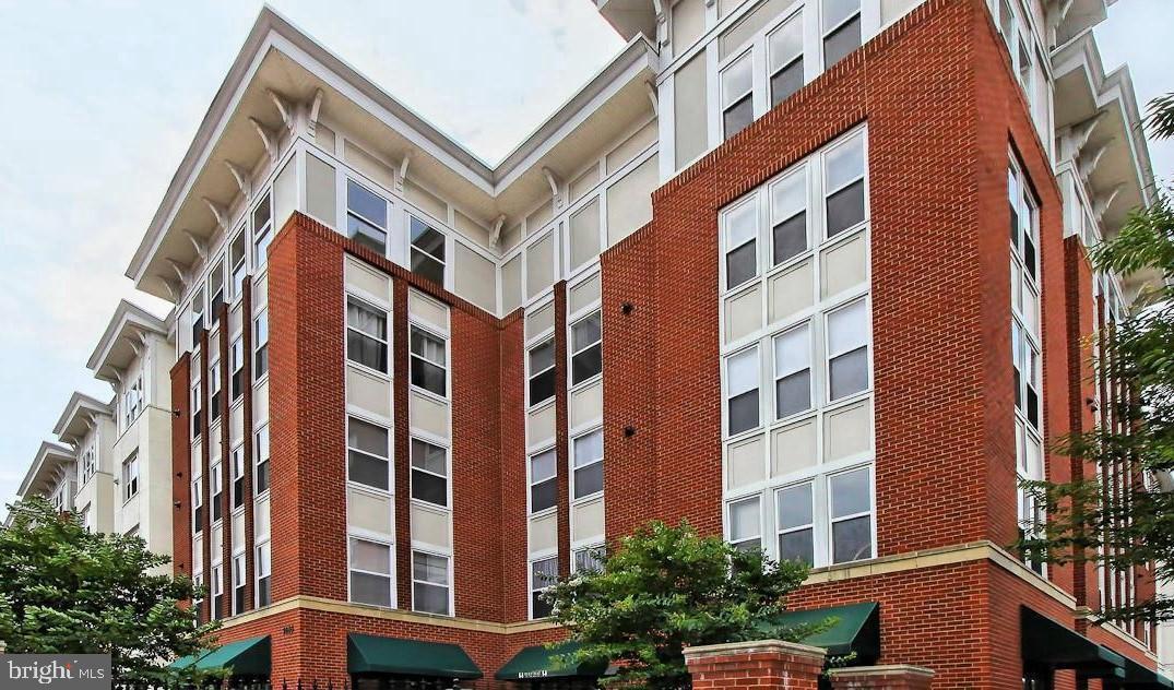 2655 Prosperity Ave Unit 100, Fairfax, VA 22031 Condo for Rent in