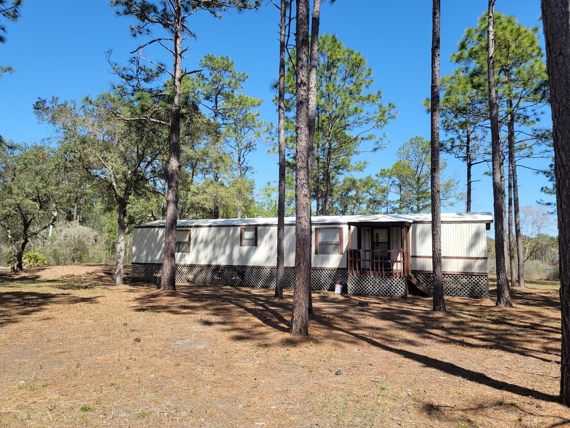 Primary Photo - 19 Short Dr