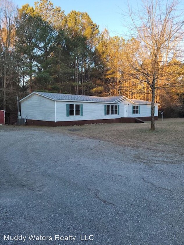 Primary Photo - 4 br, 2 bath House - 85 CR 3151