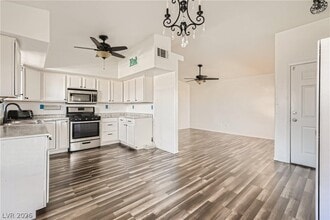 Building Photo - 520 Arrowhead Trail