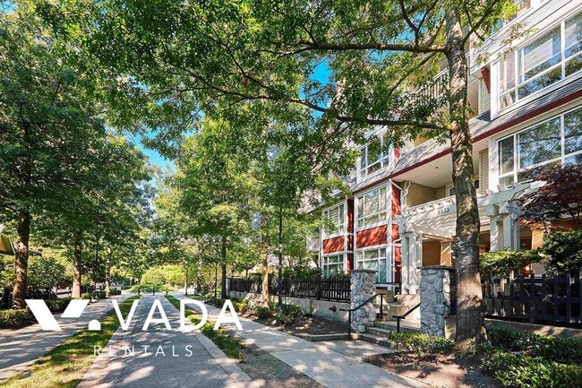 Building Photo - Carmel in Highgate 1 Bedroom Apartment Ren...