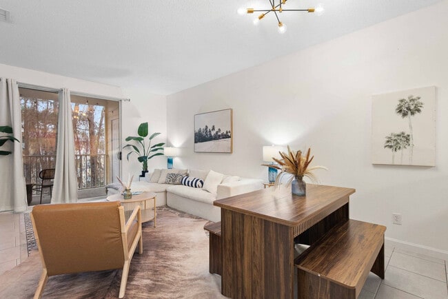 Building Photo - 200 Sandestin Ln