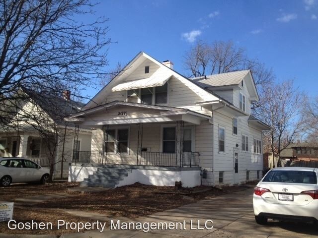 Primary Photo - 207 S Erie St