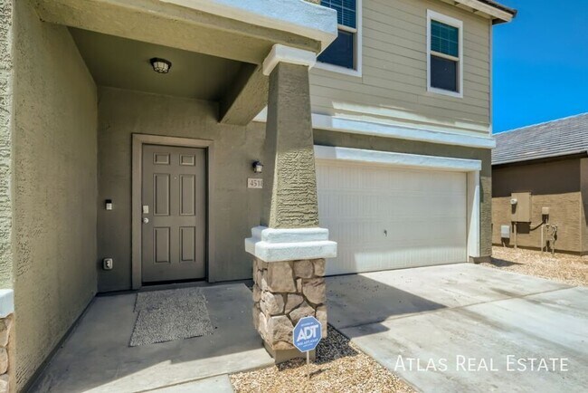 Foto del edificio - 4518 W Saddlebush Way
