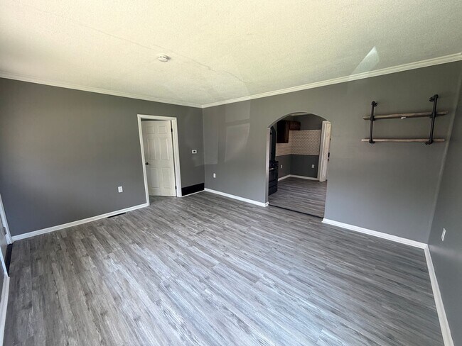 Foto del edificio - Cozy 2 Bedroom Home With Covered Parking in East Moline!