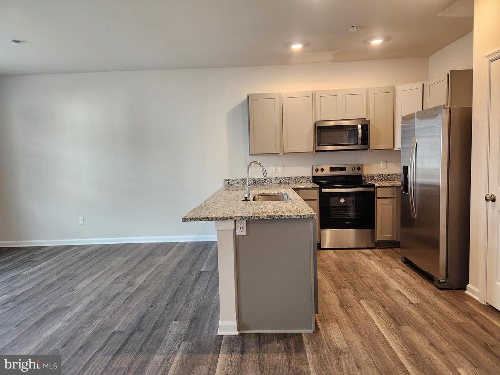 Foto principal - 164 Caterpillar Dr