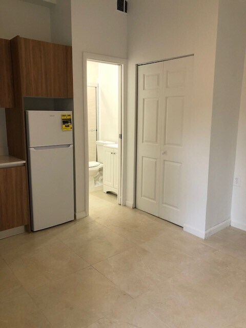 Foto del edificio - 3082 Mary St