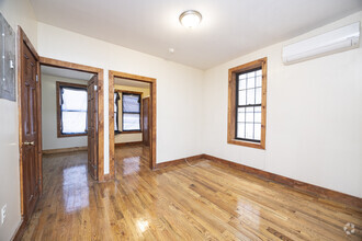 Building Photo - 336 Starr St