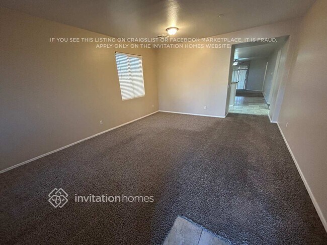 Foto del edificio - 6805 S 70th Dr