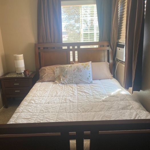 Building Photo - 1317 Olvera way