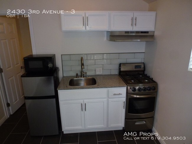 Foto del edificio - 2430 Third Ave