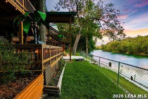 Foto del edificio - 6804 River Rd