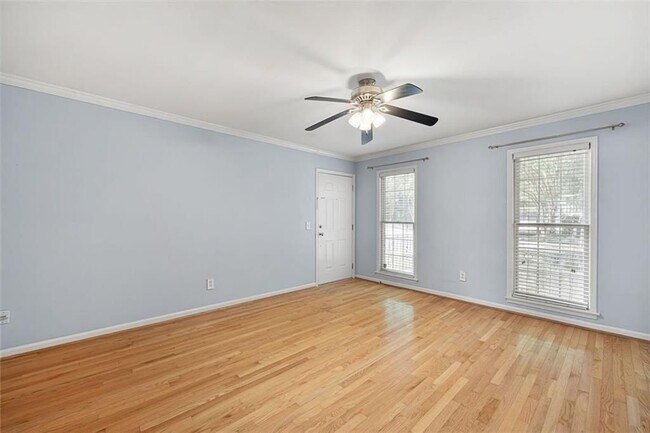Foto del edificio - 1101 Collier Rd NW