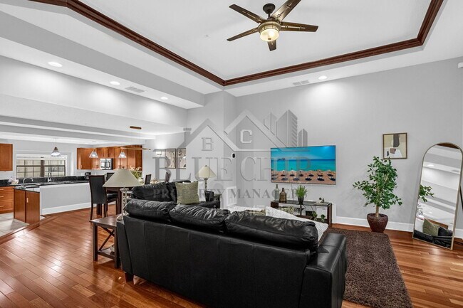Foto del edificio - 14518 Damai Ln