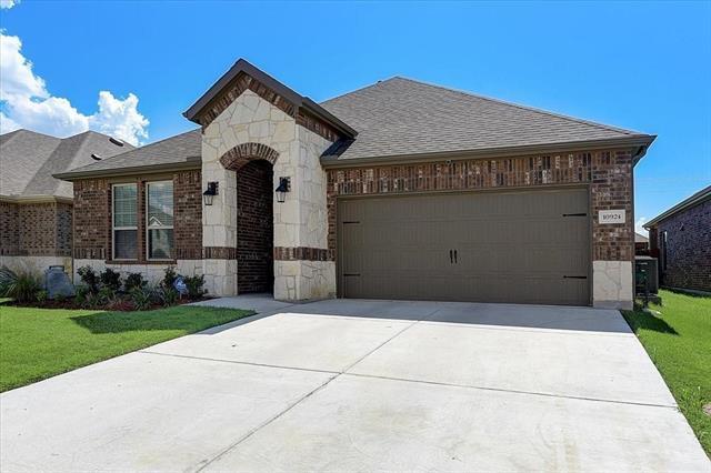 Building Photo - 10924 Ranchera Dr