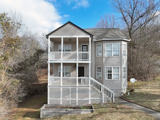 Building Photo - 503 Ben Allen Rd