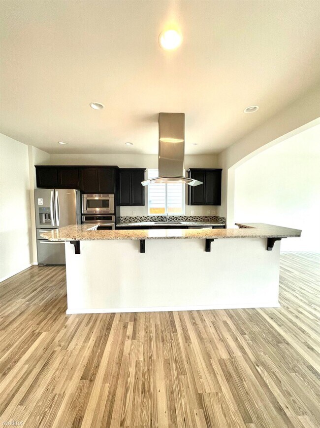 Foto del edificio - 5 br, 3 bath House - 19005 110th Avenue Co...