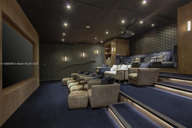 Foto del edificio - 650 NE 32nd St