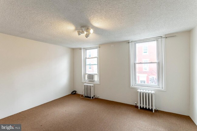 Building Photo - 1431 Ellsworth St