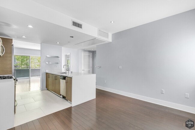 Building Photo - 1730 Sawtelle Blvd