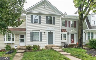 Primary Photo - 32 Bickel Ct