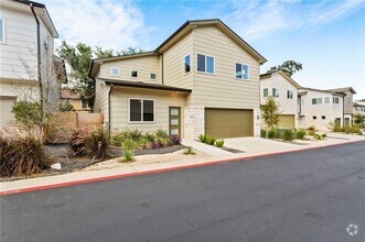 Building Photo - 6800 Menchaca Rd