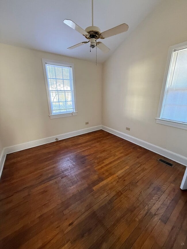 Building Photo - Five Points Rental – 1 Bedroom + Office (Potential 2nd Bedroom), 1 Bathroom