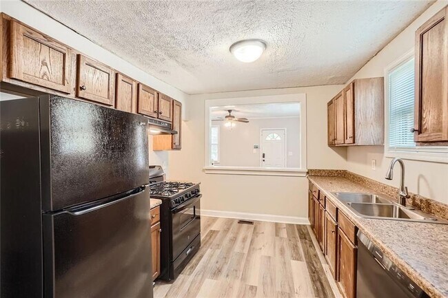 Foto del edificio - 1383 Almont Dr SW