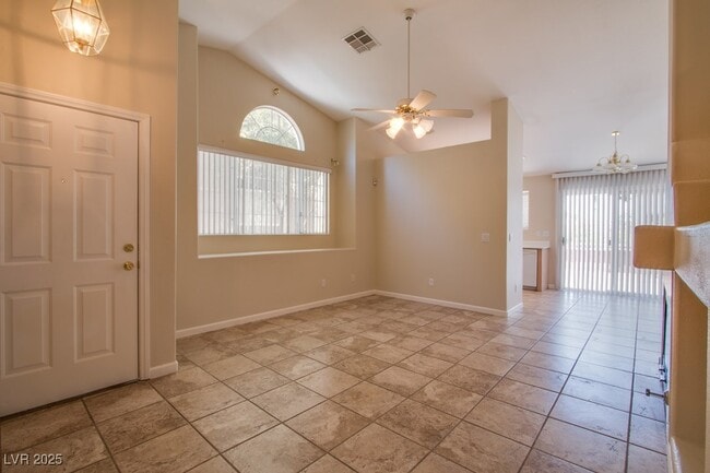 Building Photo - 1640 Eagle Peak Way