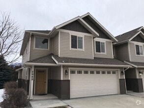 Building Photo - 2949 Warbler Way