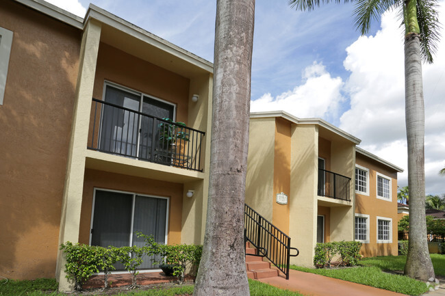 Pembroke Park Apartments