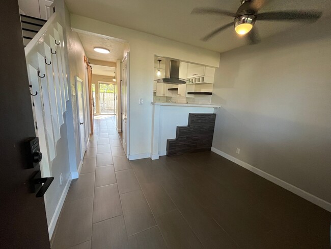 Building Photo - Nob Hill (Mililani Town) - 2 bedroom, spli...