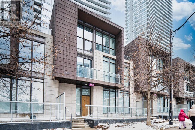 Photo du bâtiment - 129 McMahon Dr