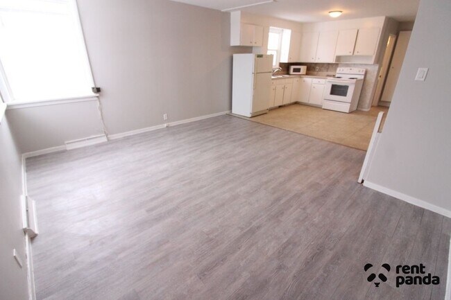 Photo du bâtiment - 2620 Victoria Ave E