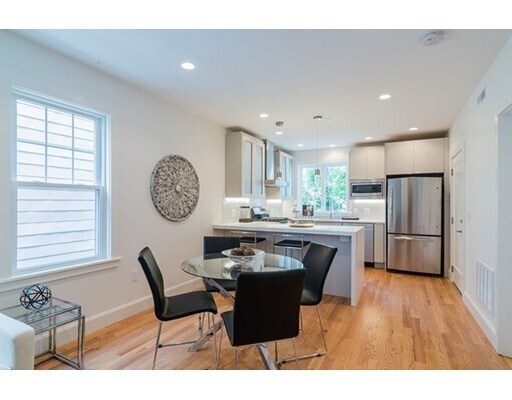 Foto del edificio - 17 Standish St