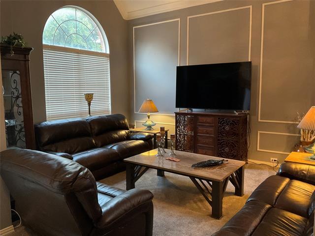 Foto del edificio - 2102 Hunter Pl Ln