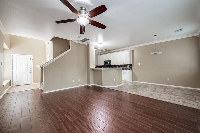 Building Photo - 54 Blue Creek Pl