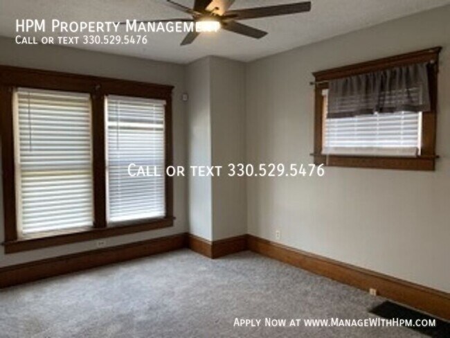 Foto del edificio - 2325 Clyde Pl SW